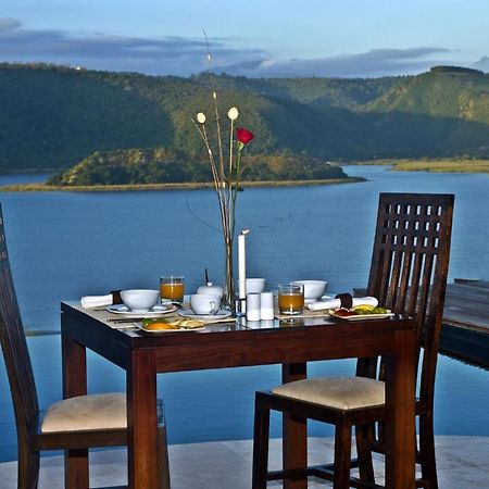 Lodge On The Lake And Wellness Spa Вілдернесс Екстер'єр фото